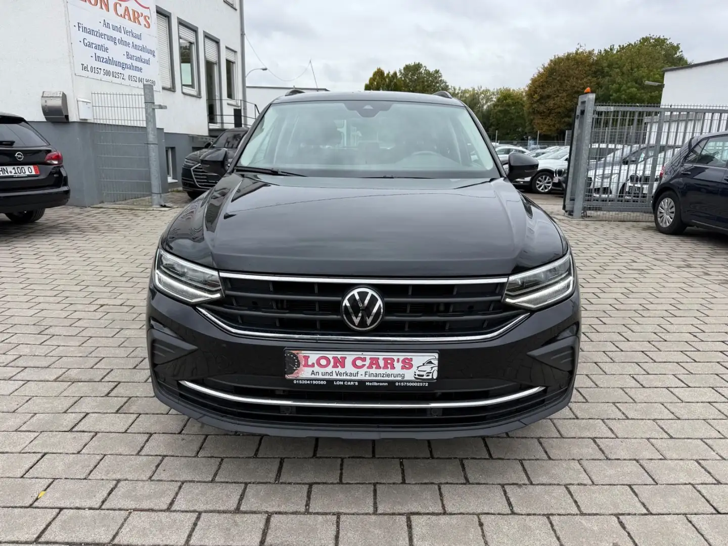 Volkswagen Tiguan Life/Navi/LED/Kamera/Alcantara/Erster H. Schwarz - 2