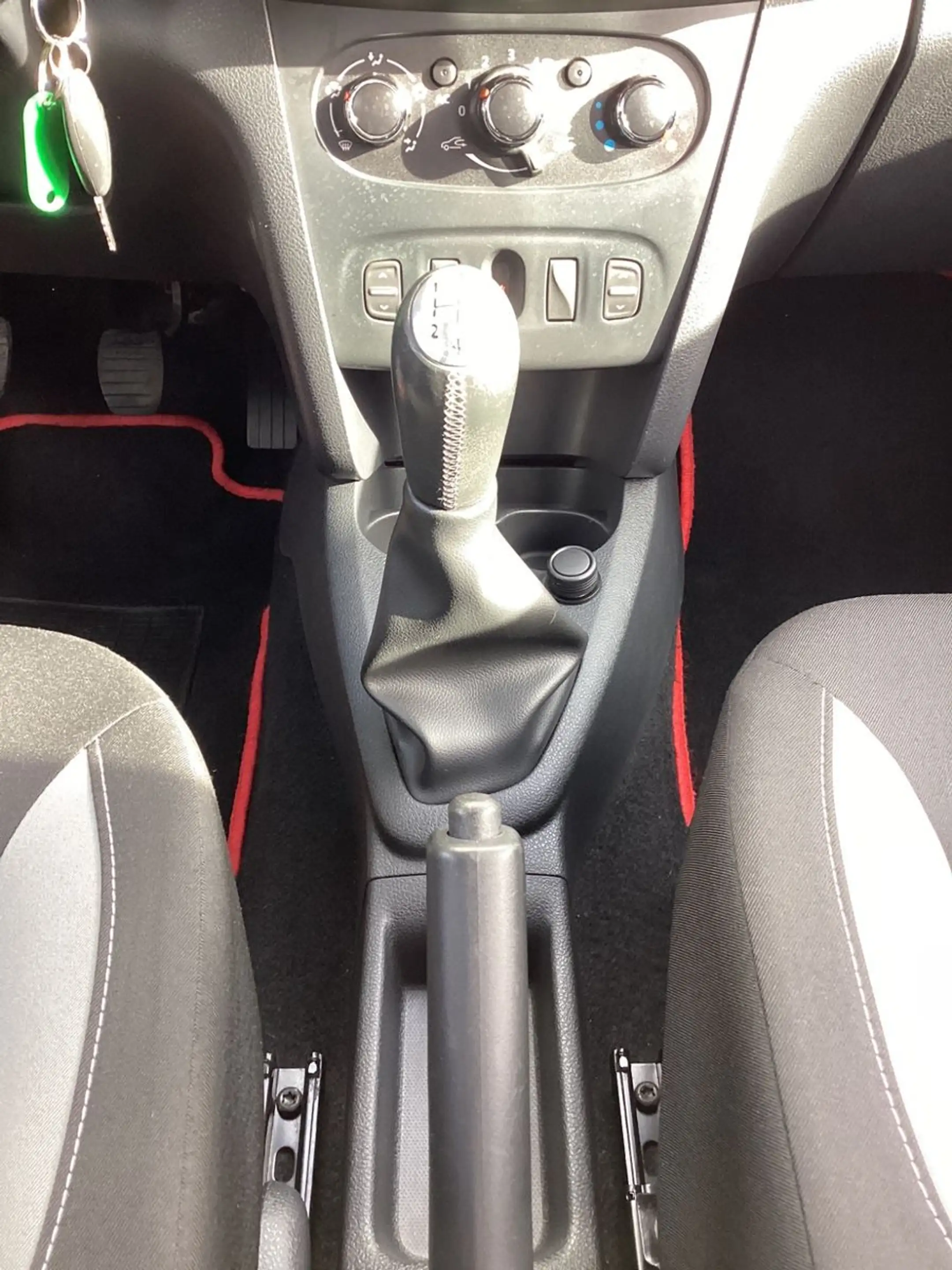 Dacia Sandero II Stepway Prestige Navi — photo 12