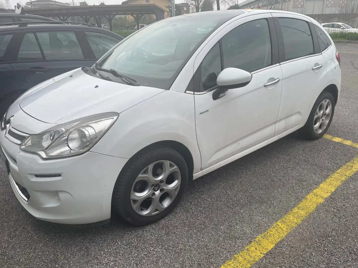 Citroen C3 C3 II 2009 1.6 bluehdi Feel edition 75cv Weiß - 1