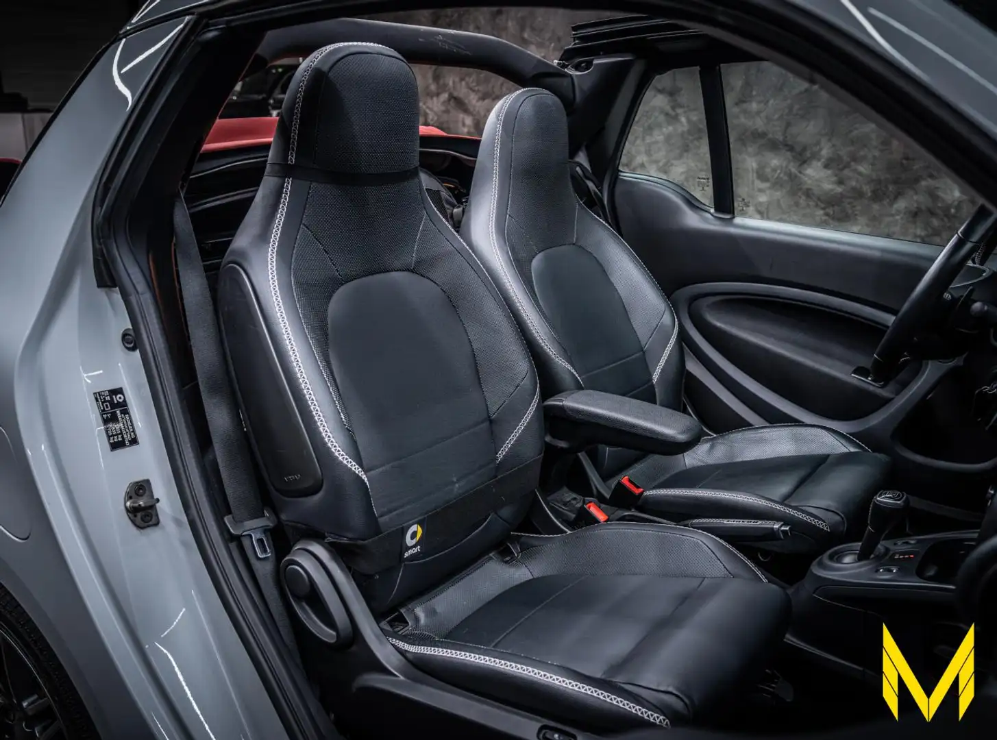 Car Image 26