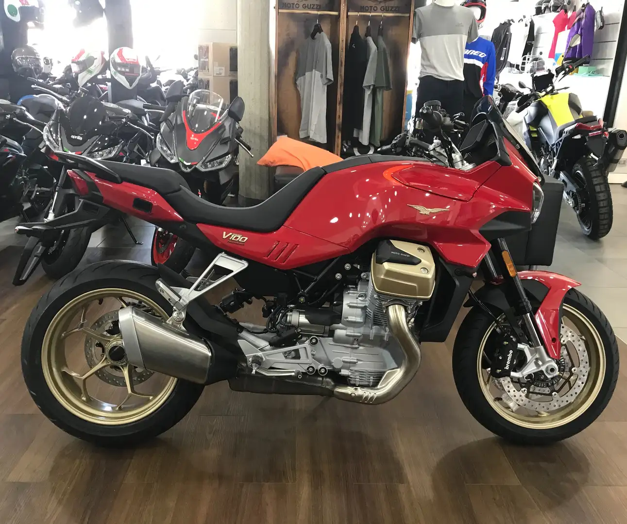 Moto Guzzi V 1000 mandello Rouge - 1