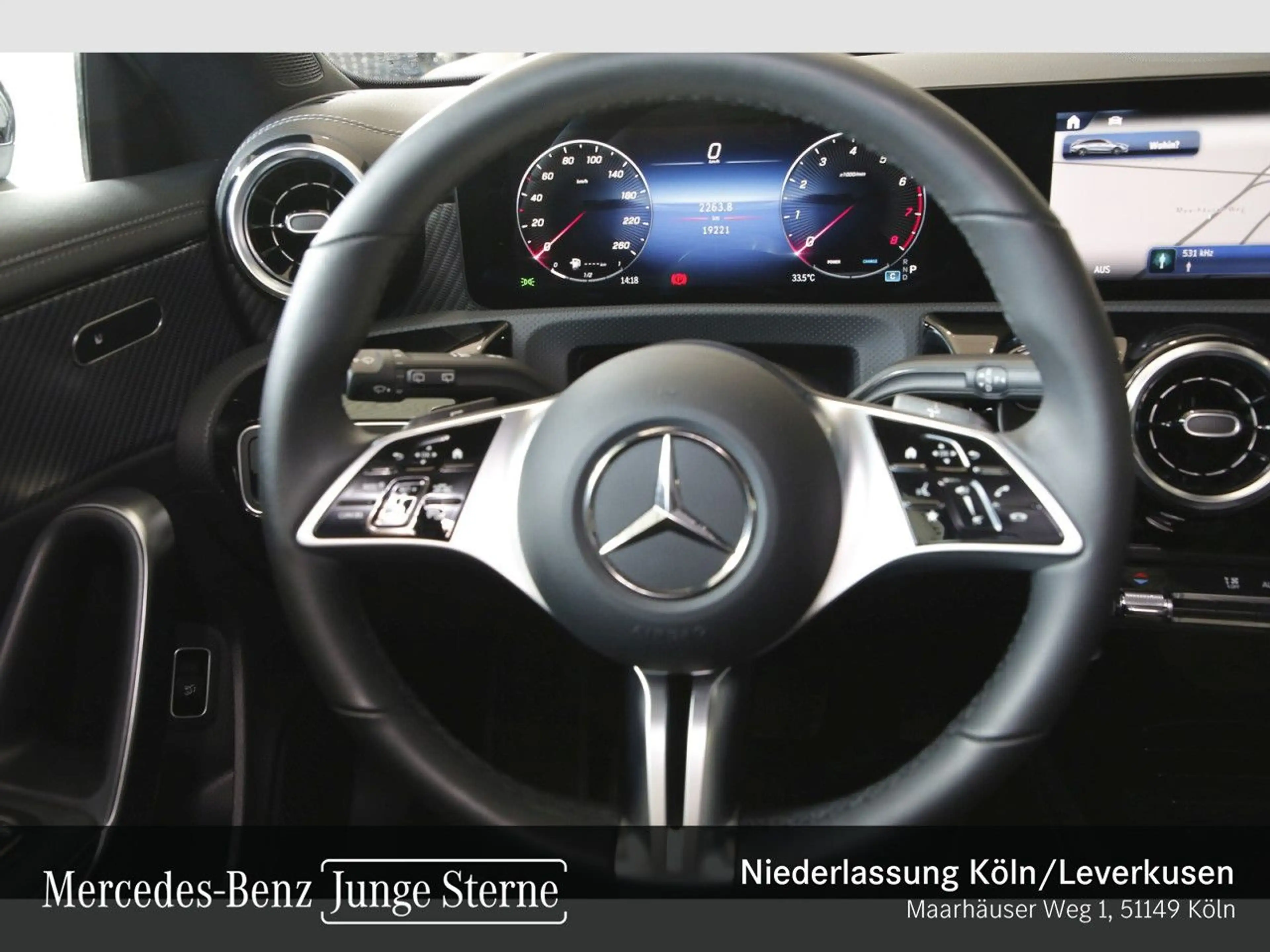 Mercedes-Benz CLA 180 PROGRESSIVE+LED+KAMERA+7G — photo 13