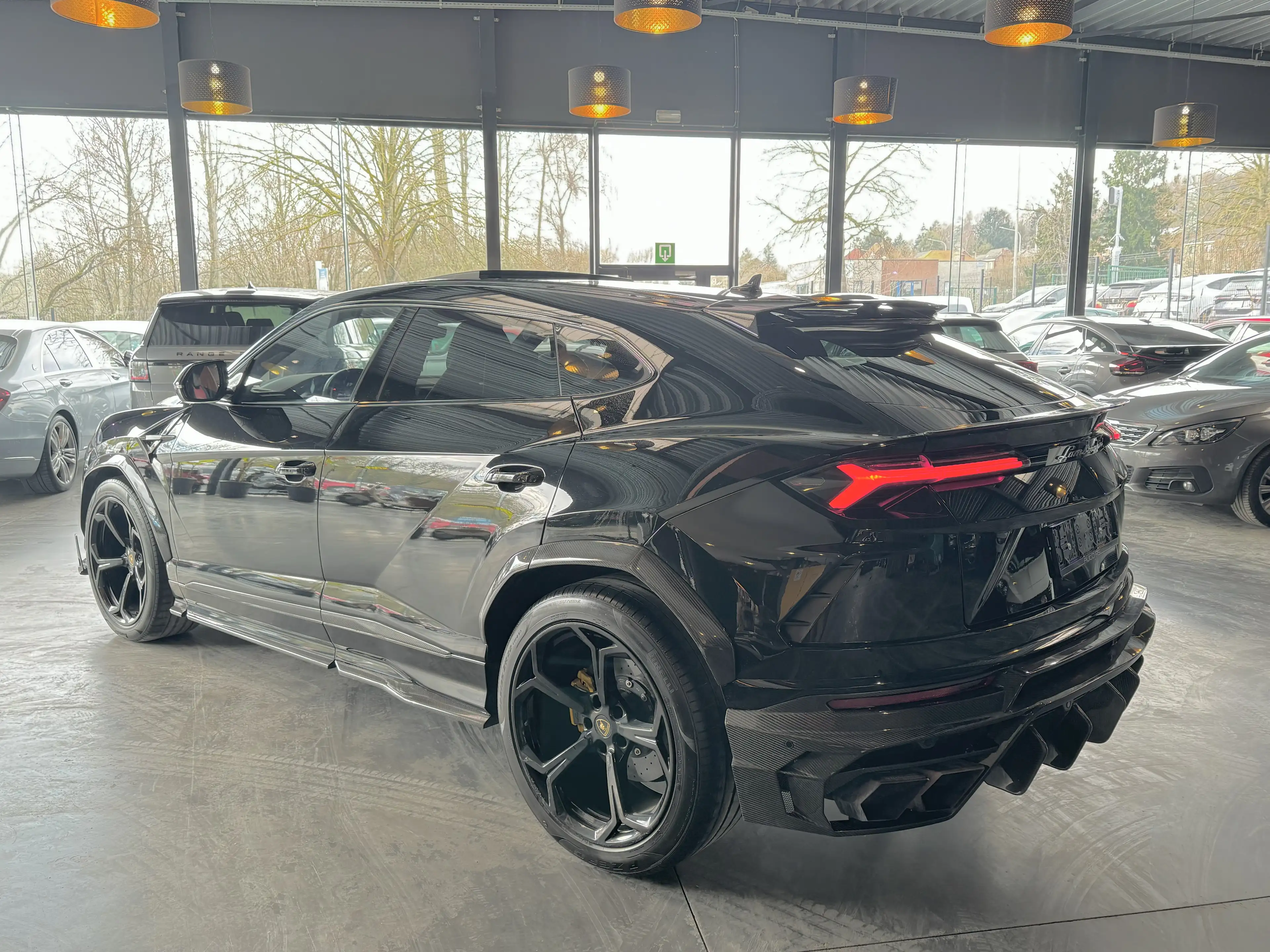Lamborghini Urus 4.0 BiTurbo V8 - KIT MANSORY - CARNET COMPLET — photo 4