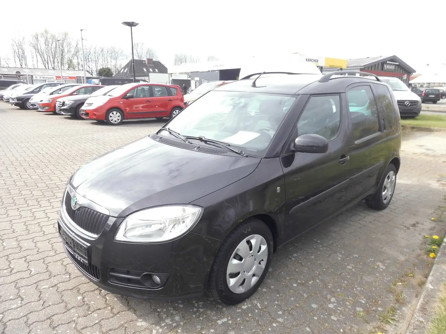 Skoda Roomster Style Plus Edition AHK TÜV NEU Zwart - 2
