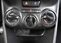 Peugeot 208 1.2 PureTech Signature / Carplay / Navi / Trekhaak Zwart - thumbnail 33