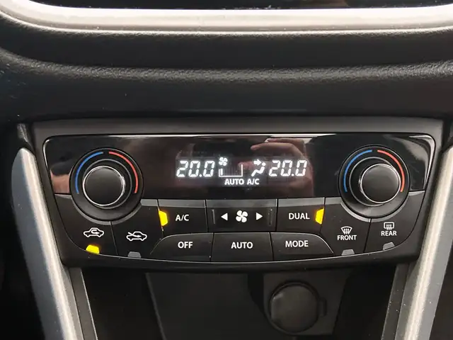 Suzuki S-Cross view 15