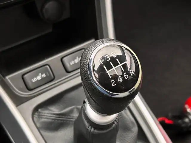 Suzuki S-Cross view 20