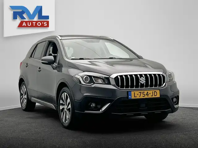 Suzuki S-Cross view 4