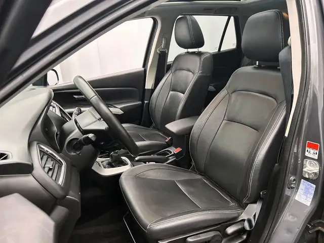 Suzuki S-Cross view 30