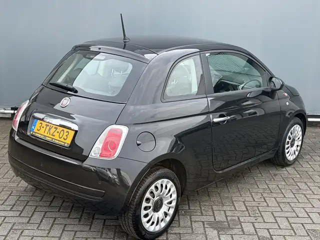 Fiat 500 view 2