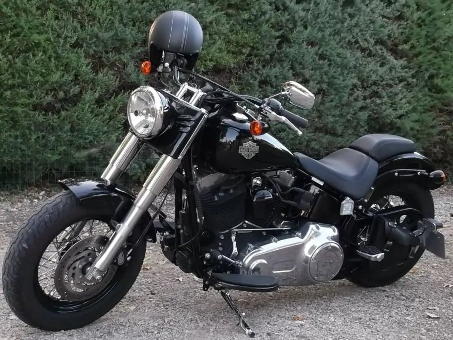 Harley-Davidson Softail Slim FLS 1690 Fekete - 2