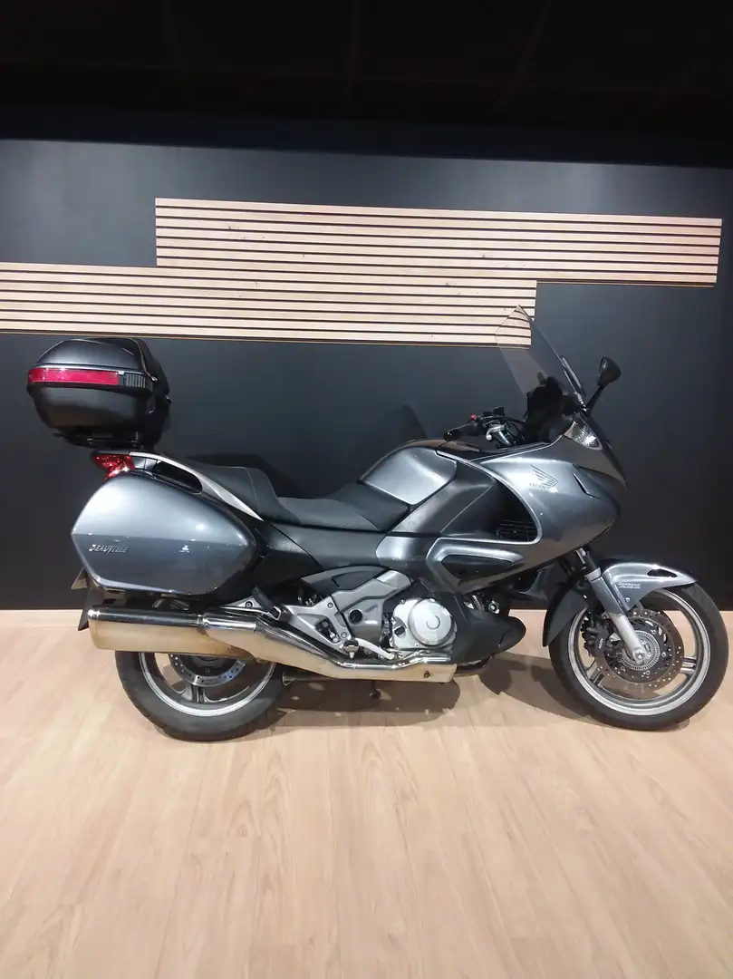 Honda Deauville Gris - 1