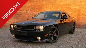 SRT8 6.1L V8 2010