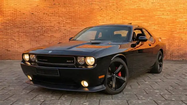 Dodge Challenger SRT8 6.1L V8 2010
