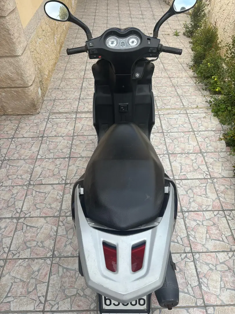 Peugeot Sum-up 125 - 2
