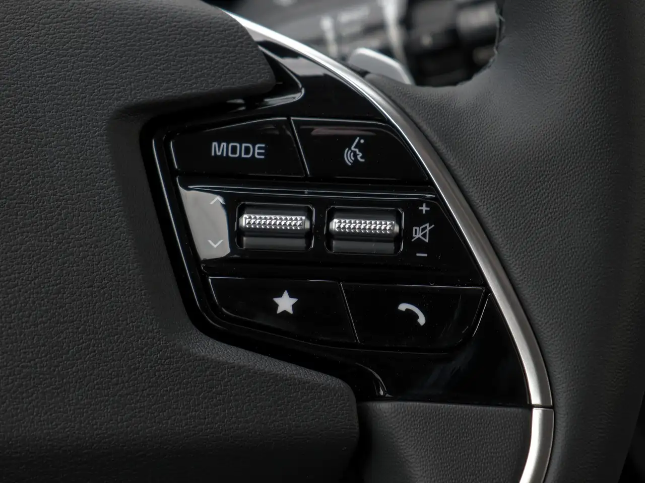 Kia Niro снимка Kia Niro