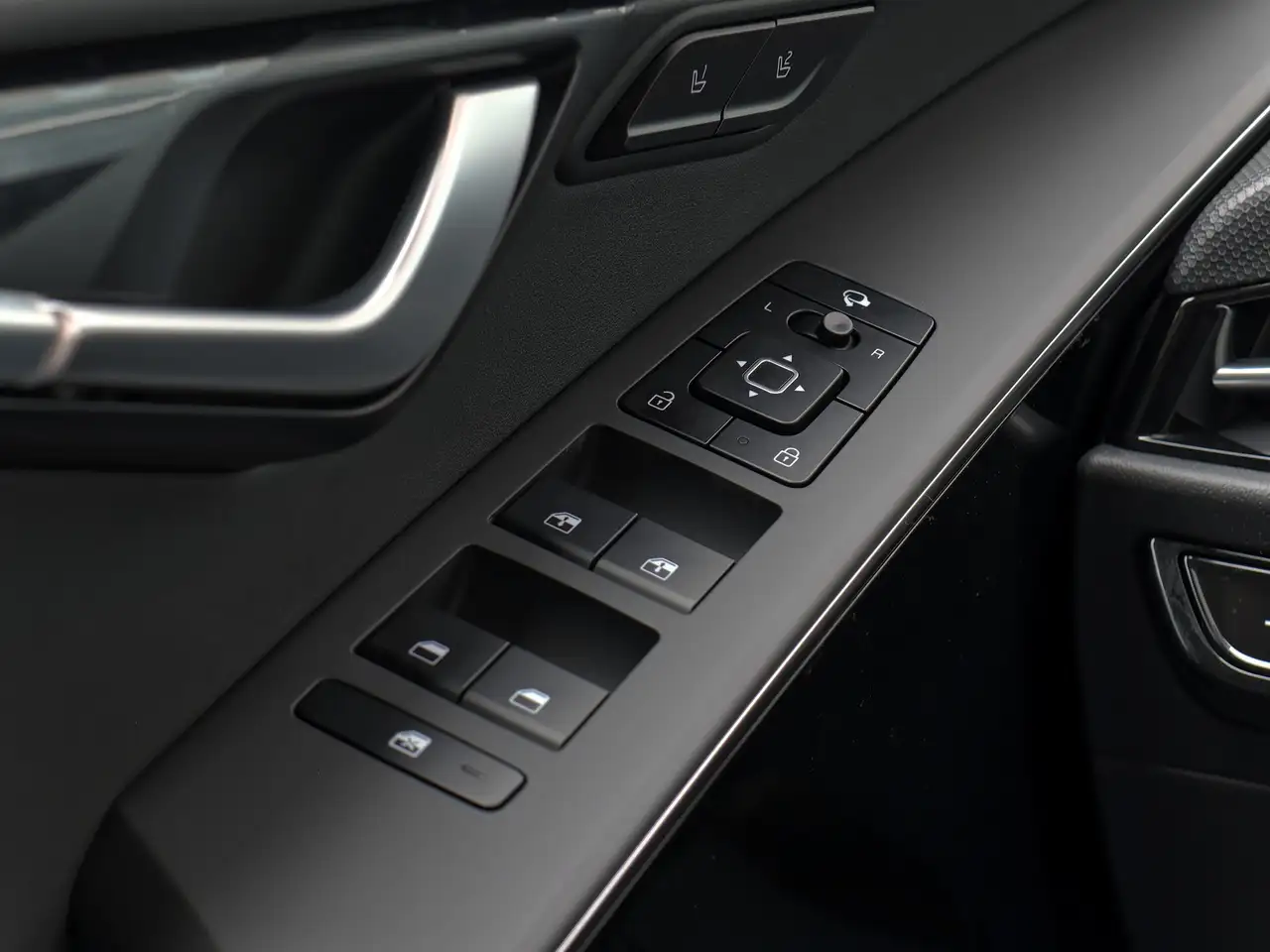 Kia Niro снимка Kia Niro