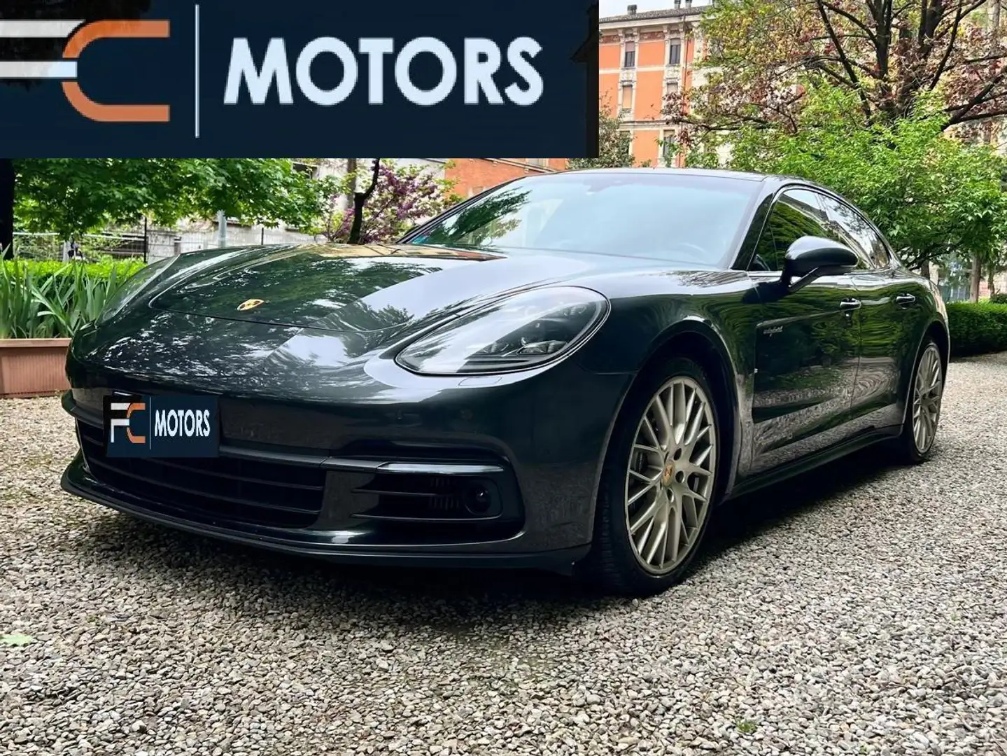 Porsche Panamera Panamera  2.9  4 e-hybrid 10years Grau - 2