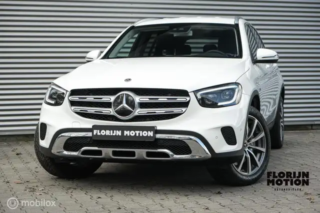 Mercedes-Benz GLC 300 300e 4MATIC Business Solution | Massage | Stoelver