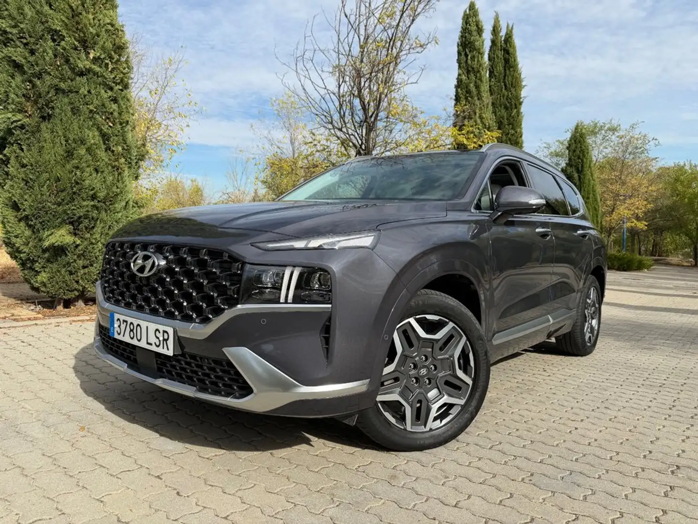 Hyundai SANTA FE 1.6 TGDi PHEV Style Auto 4x4 Gris - 1