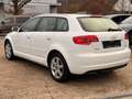 Audi A3 Sportback 1.6 TDI Attraction Weiß - thumbnail 6