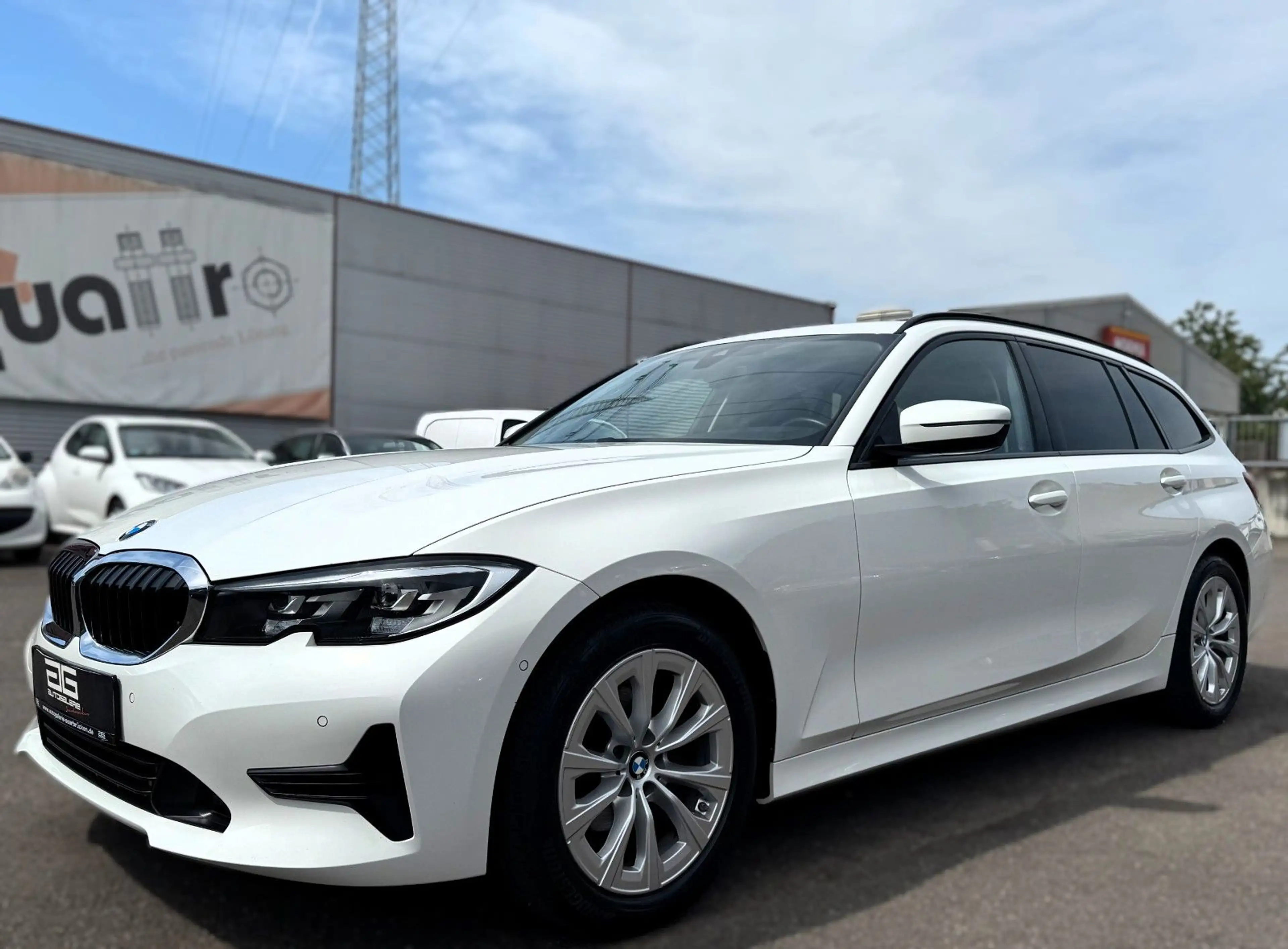 BMW 318 d Touring Auto *1.Hand/Virtual/Teilleder/AHK* — photo 3