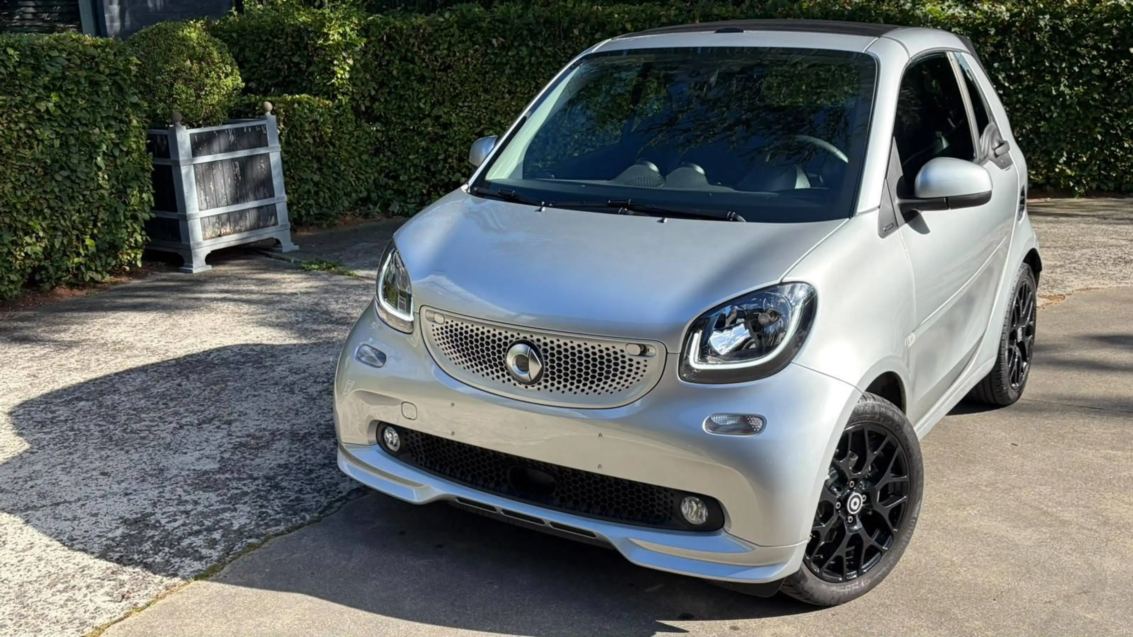 smart forTwo Fortwo Cabrio - Heated Seats - AC