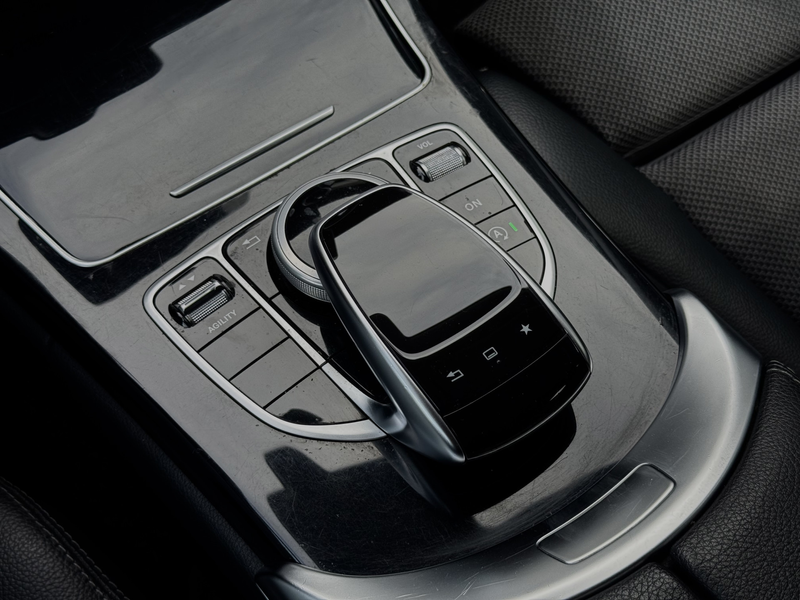 Mercedes-Benz C 220 Estate CDI Prestige ACC Burmester — photo 19