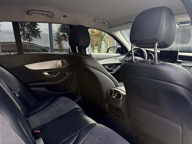 Mercedes-Benz C 220 Estate CDI Prestige ACC Burmester — photo 33
