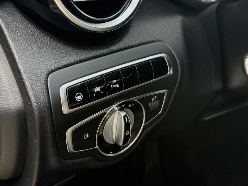 Mercedes-Benz C 220 Estate CDI Prestige ACC Burmester — photo 25