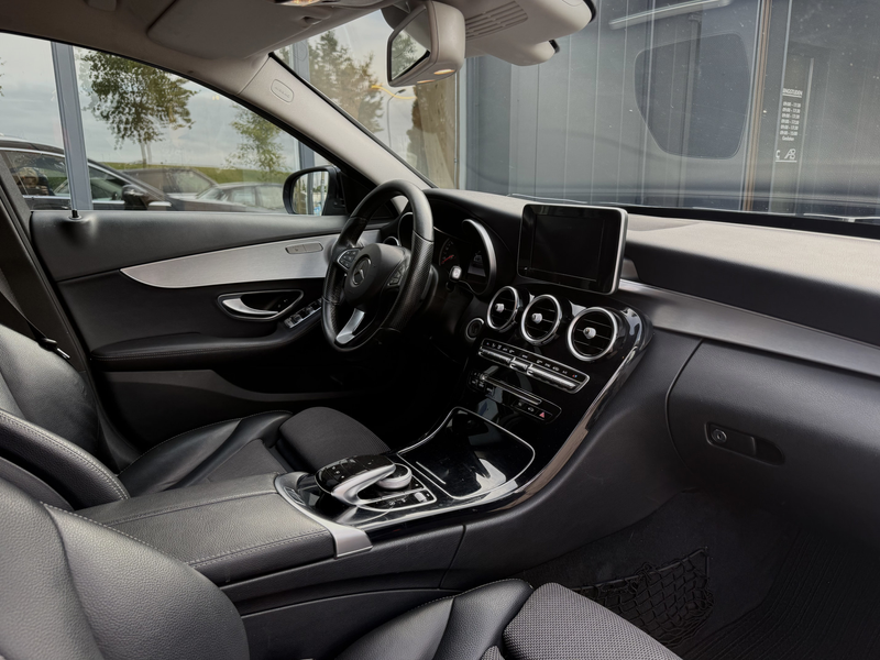 Mercedes-Benz C 220 Estate CDI Prestige ACC Burmester — photo 29