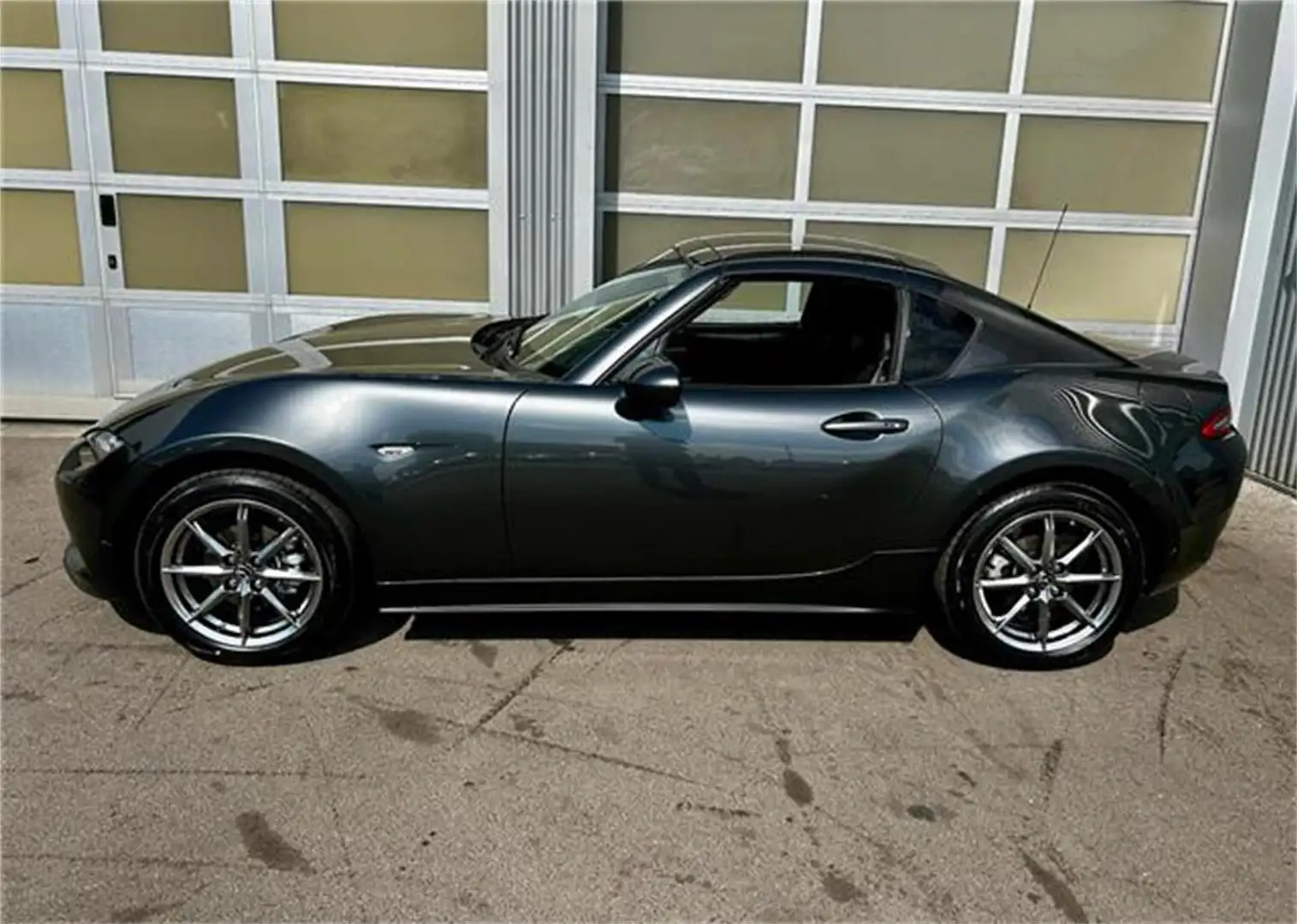 Mazda MX-5 RF G132 Skyactiv Exclusive-Line mit E Verdeck Grau - 2