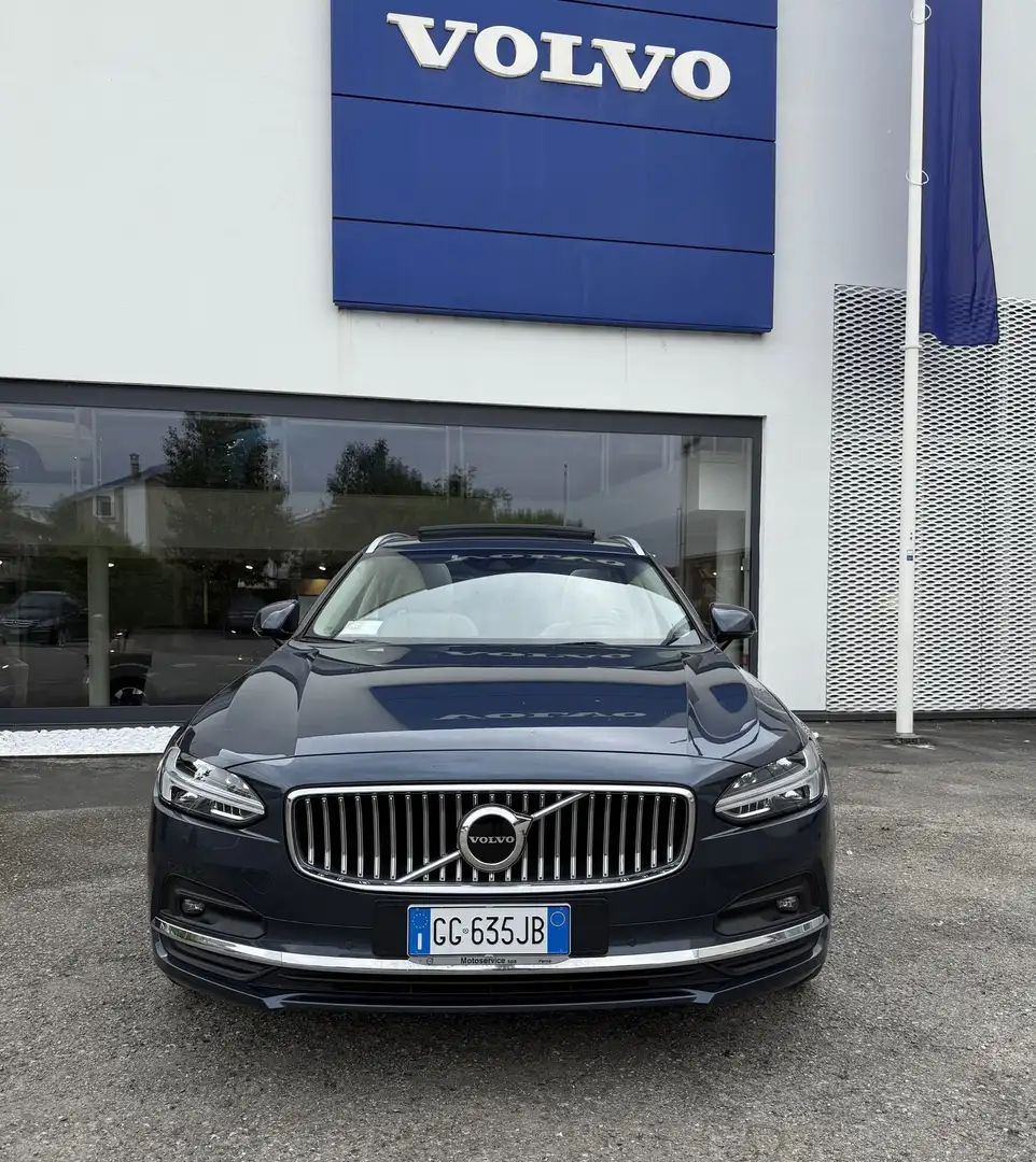 Volvo V90 B4 (d) AWD Geartronic Inscription Bleu - 2