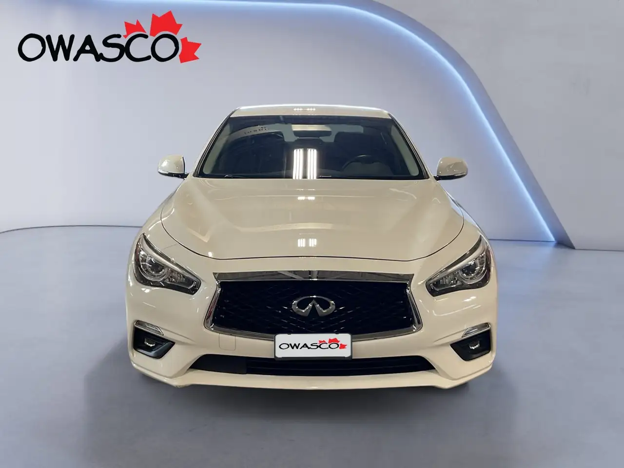 Infiniti Q50 снимка Infiniti Q50