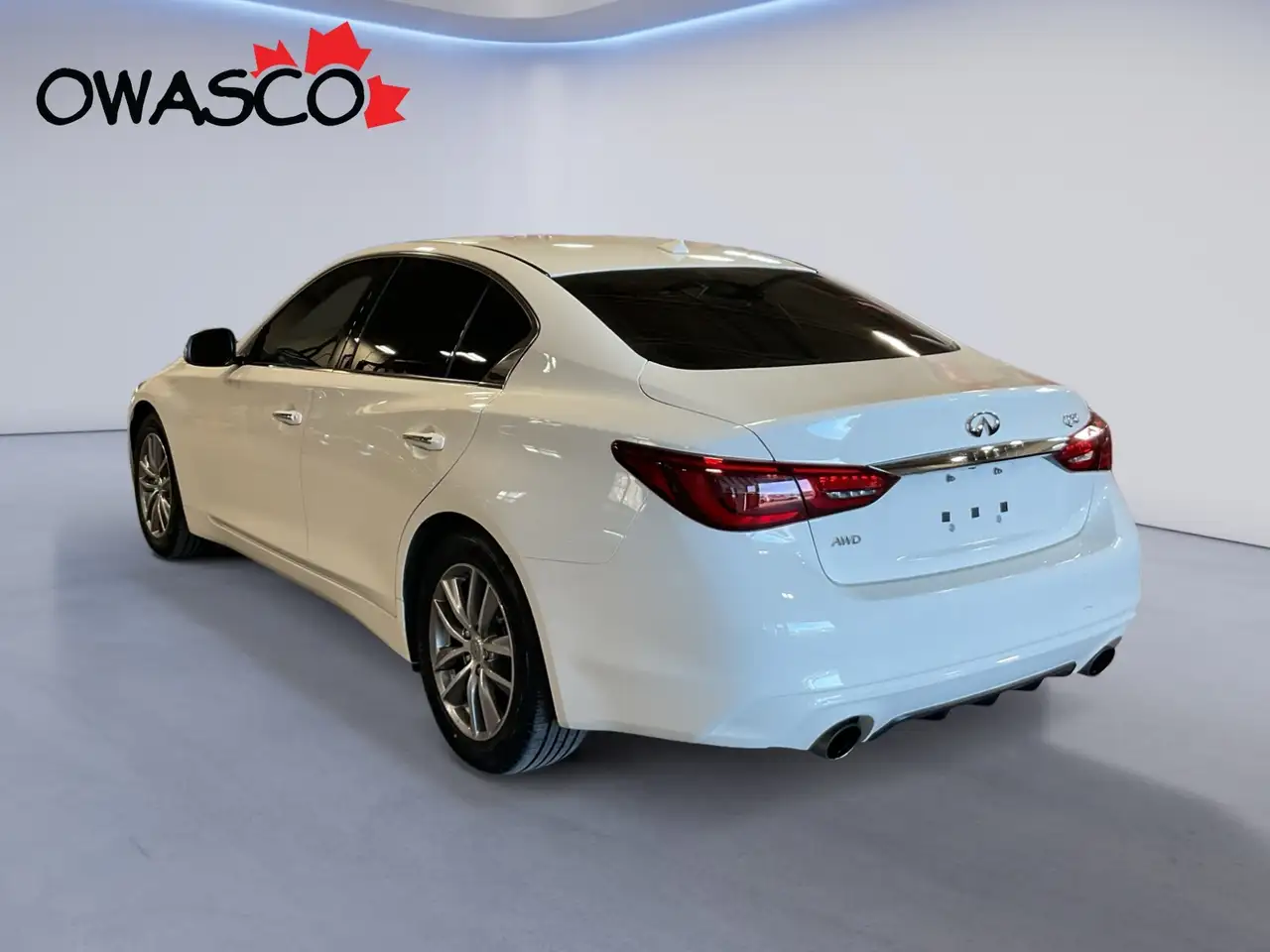 Infiniti Q50 снимка Infiniti Q50