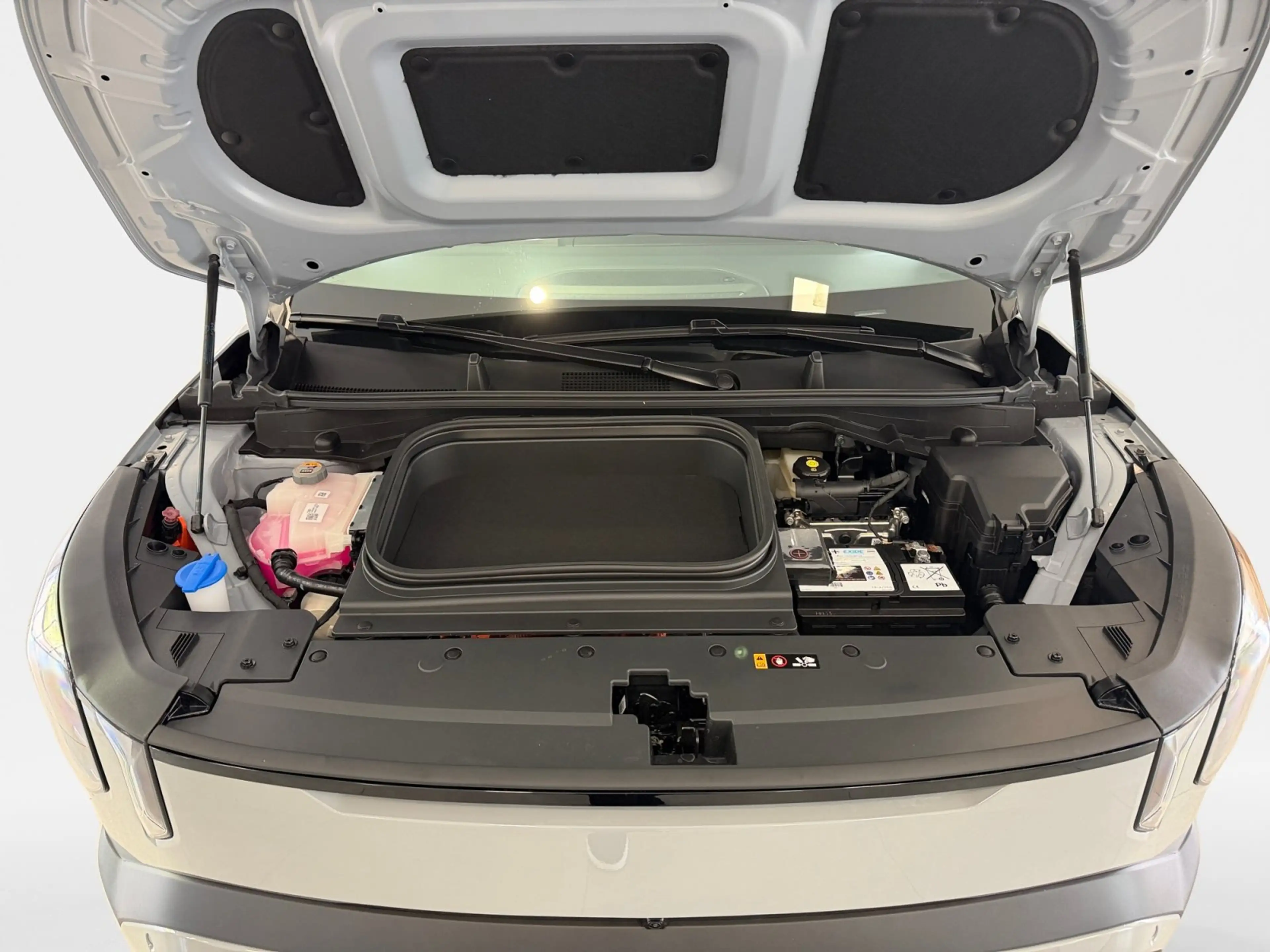 Kia EV2 61kWh GTL +Longrange+22kw+SHZ+360Kam+SHZ+ — photo 14