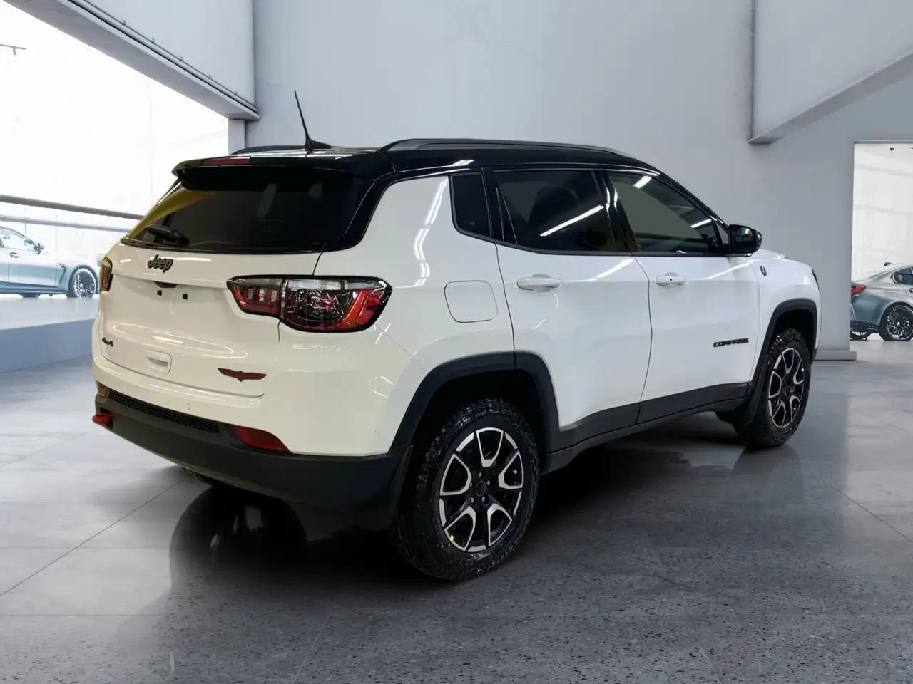 Jeep Compass снимка Jeep Compass