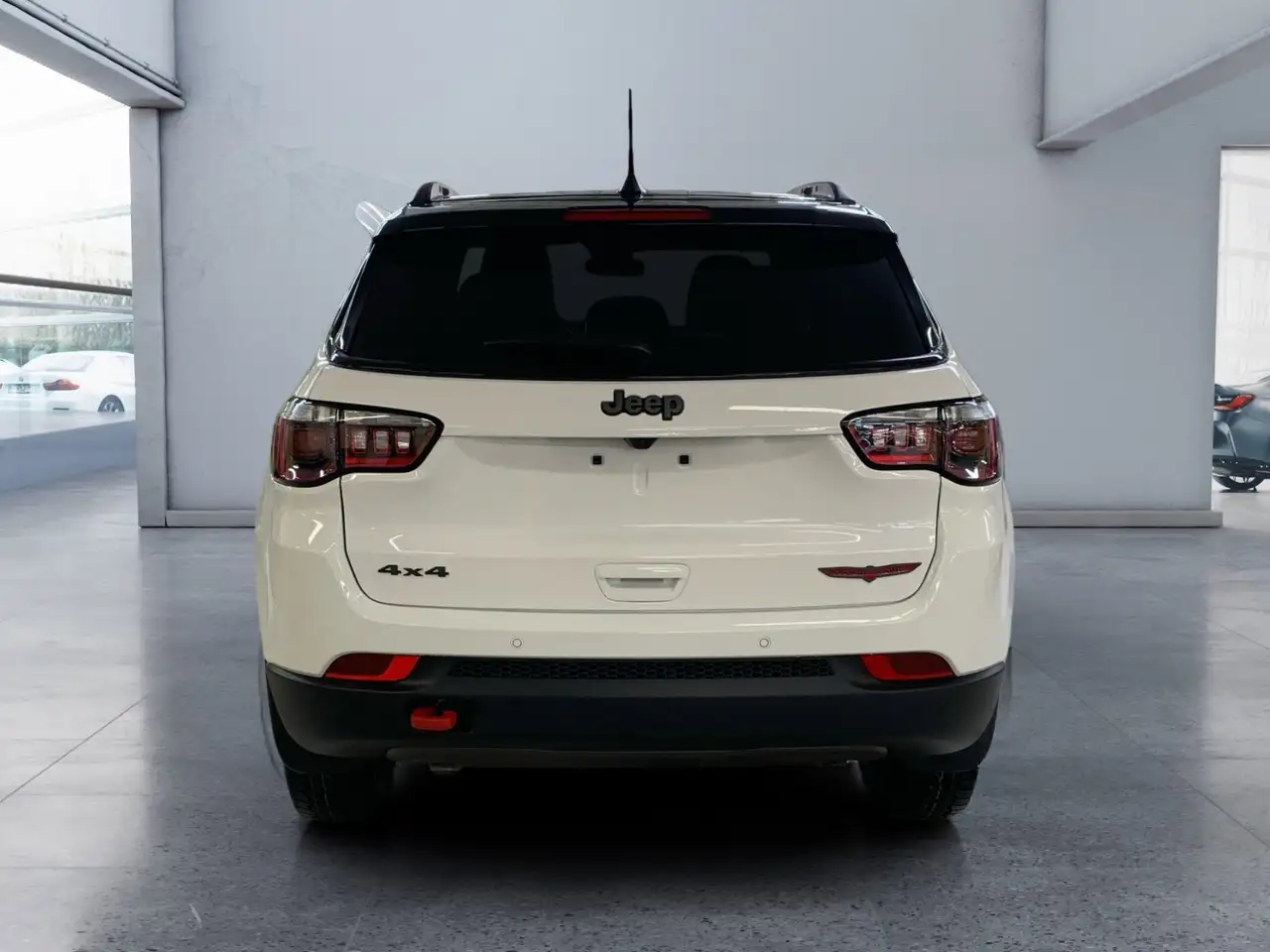 Jeep Compass снимка Jeep Compass