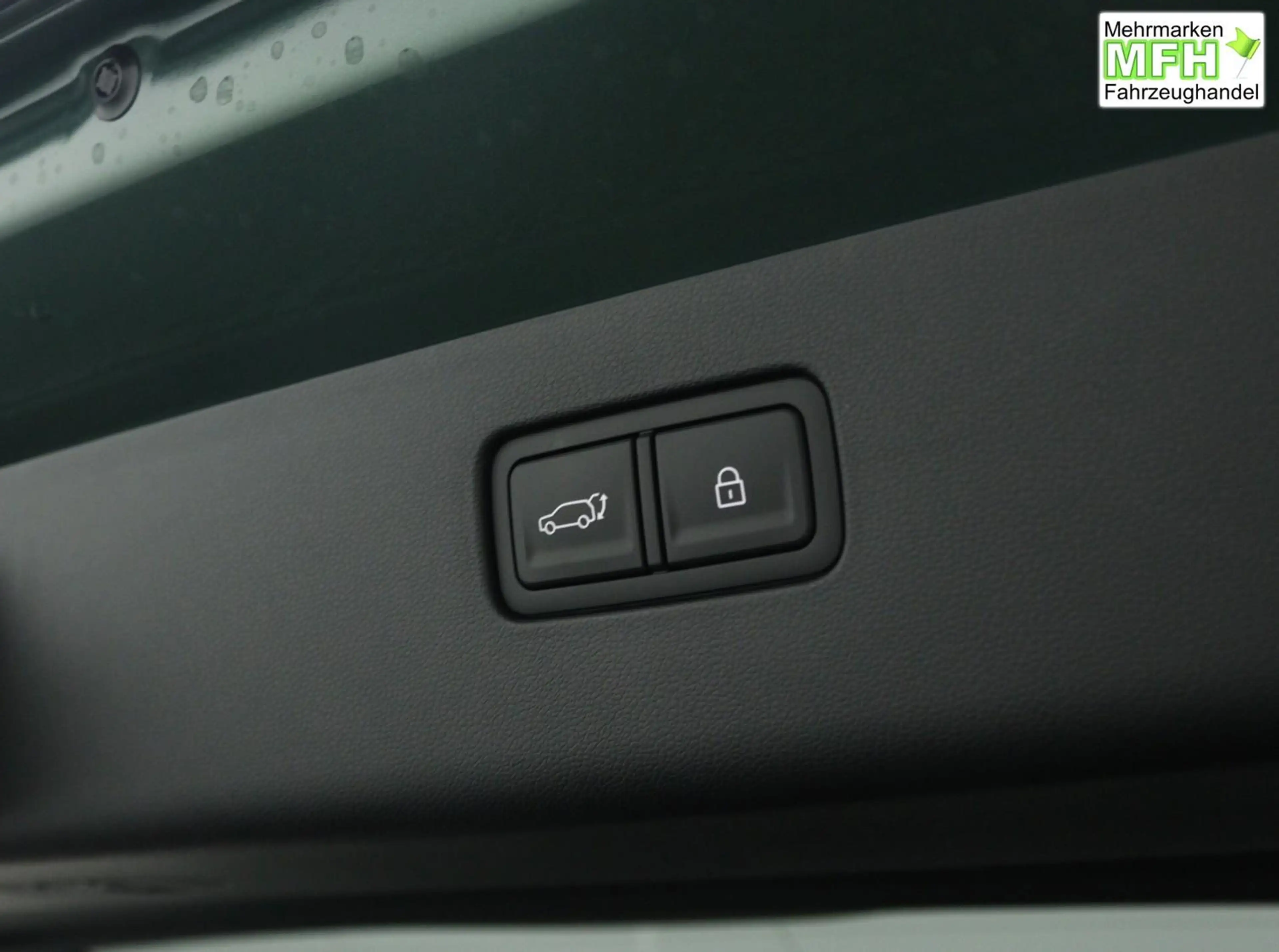 Hyundai IONIQ 9 Lounge 110kWh AWD / Navi Massage Sitz Shz + Bel... — photo 9
