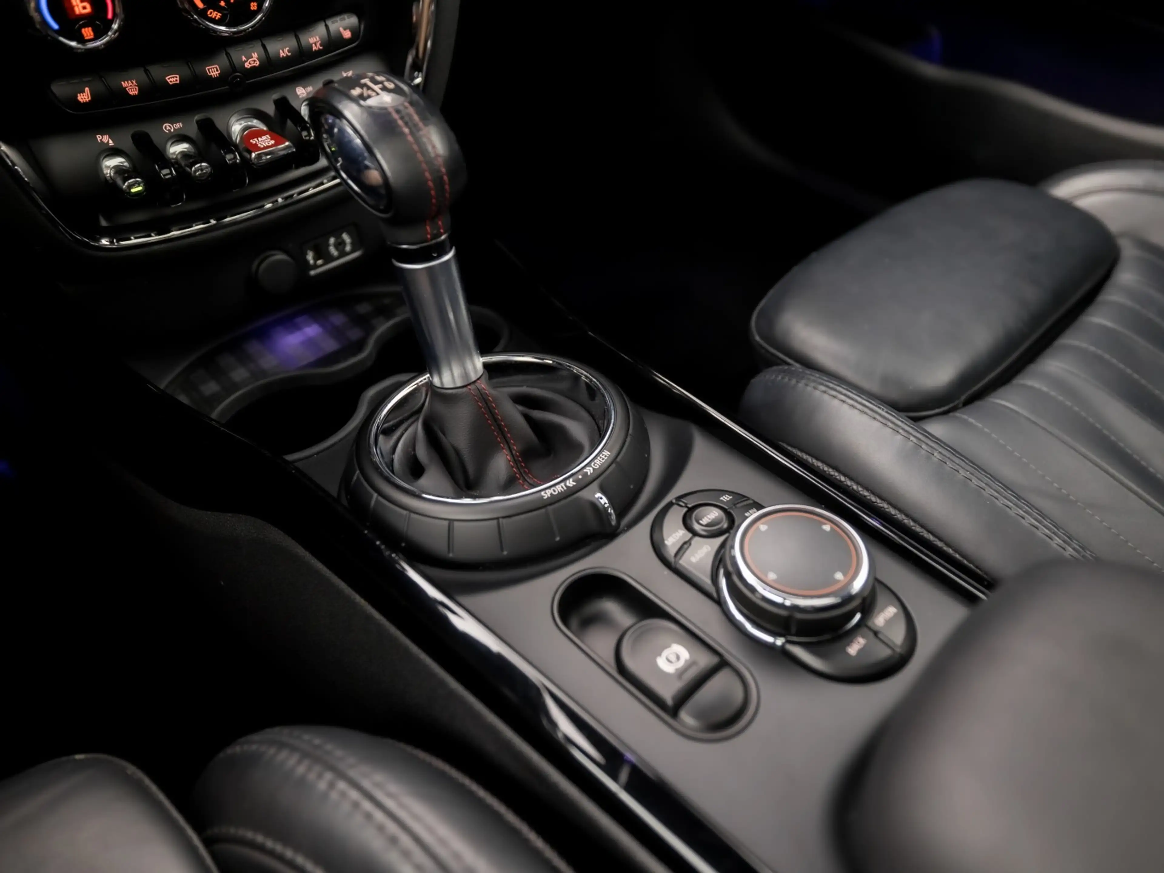 MINI Cooper S Clubman 2.0 Chili 192Pk Automaat (PANORAMADAK, GROOT NAVI, — photo 10