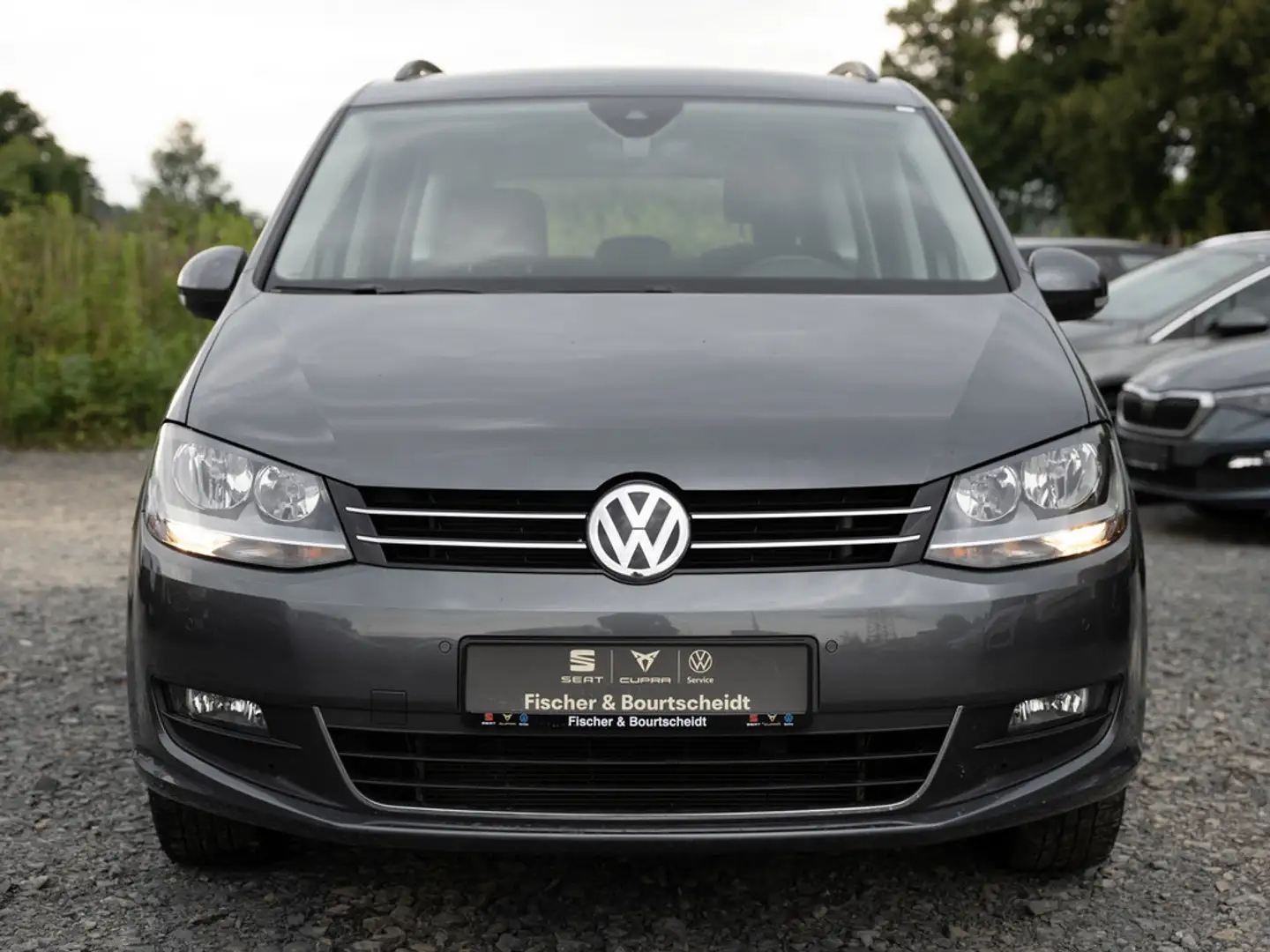 Volkswagen Sharan 1.4 TSI Comfortline NAVI 7-SITZE PDC S - 2