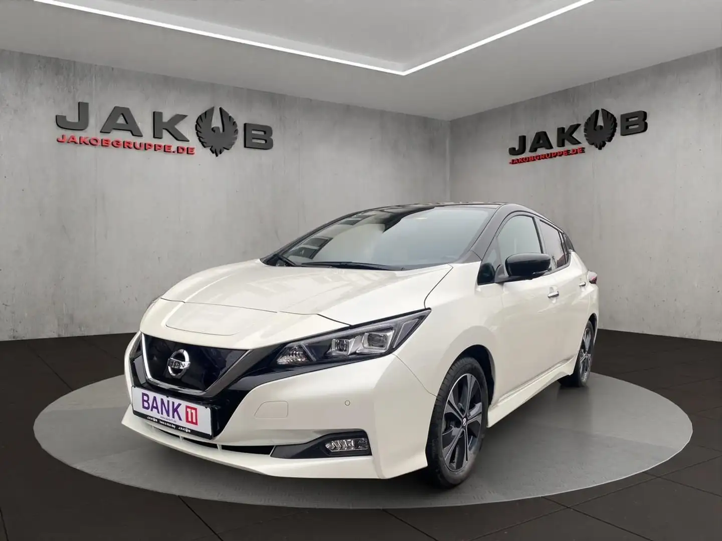 Nissan Leaf N-Connecta 40kWh Batterie +LED+WINTERPAKET 110 ... Weiß - 1