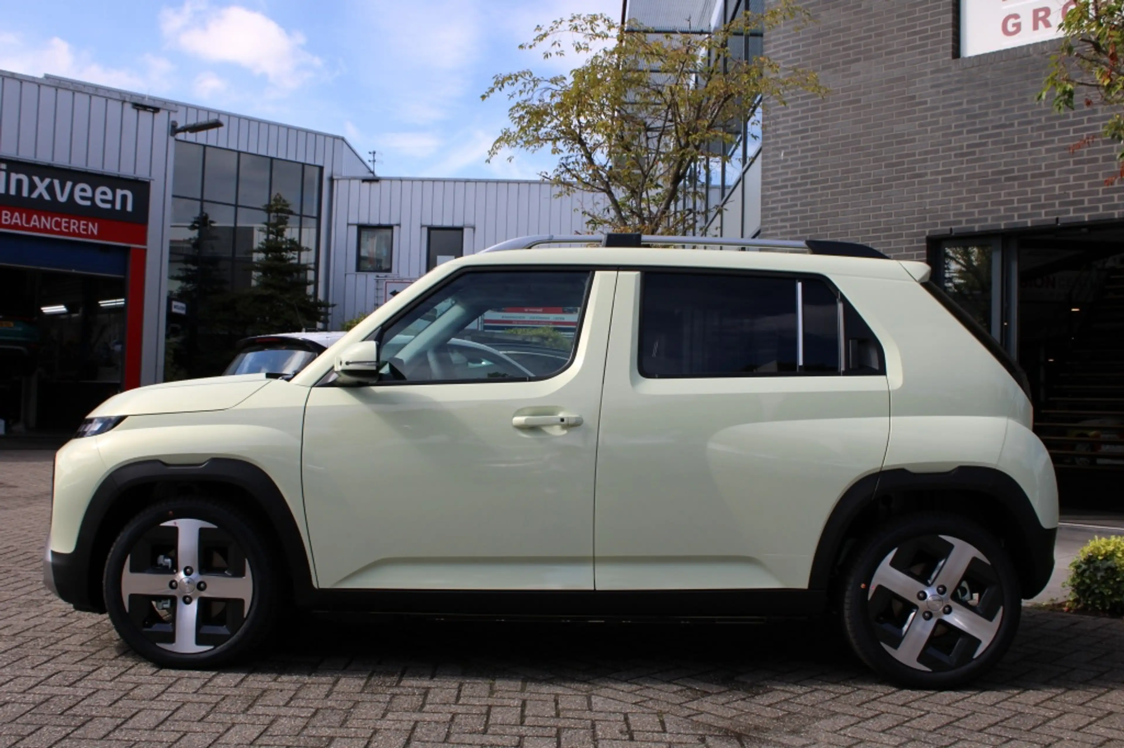 Hyundai Inster Evolve 49 kWh — photo 2