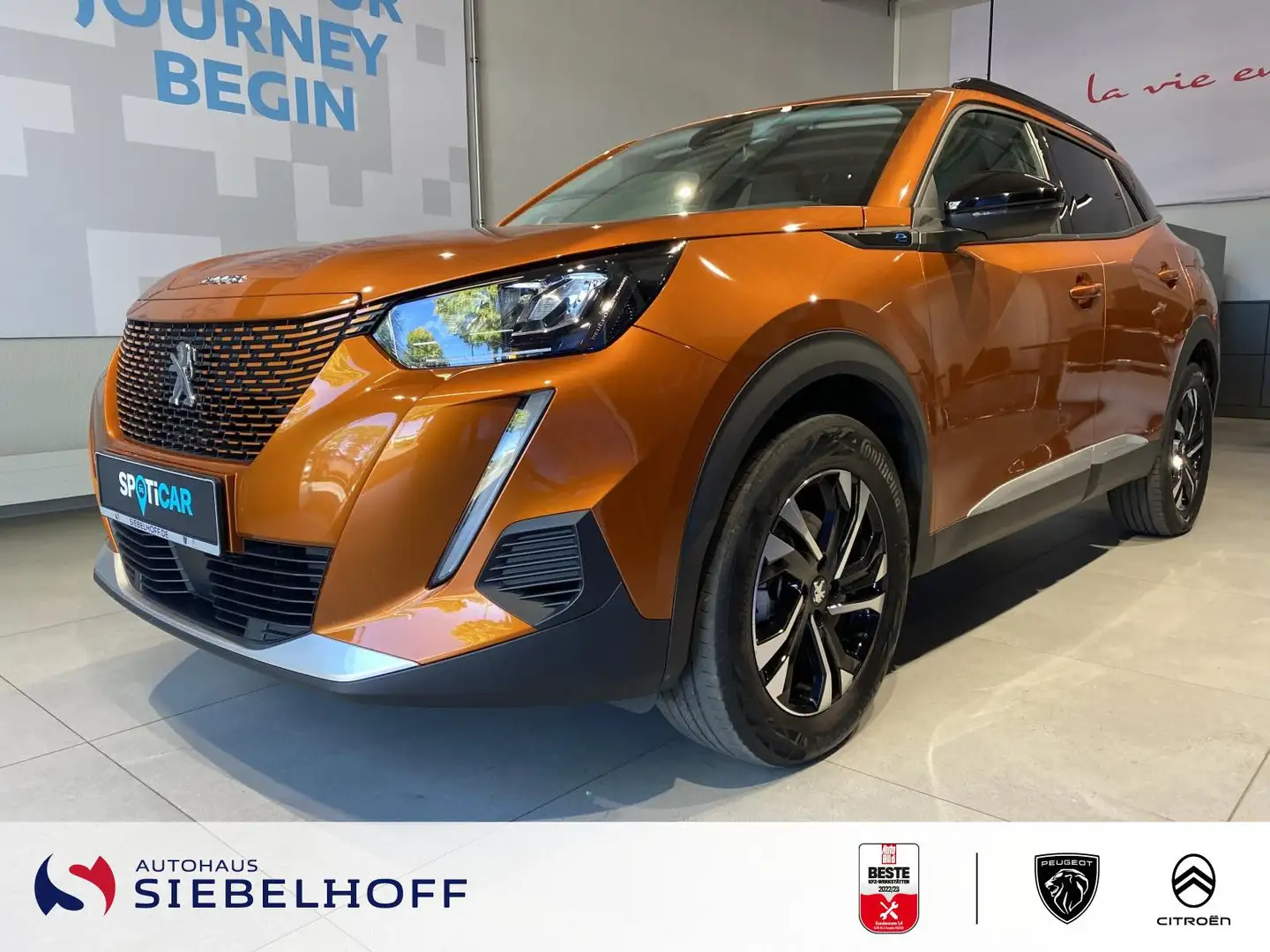 Peugeot 2008 e-2008 Allure Pack Elektromotor 136 Orange - 2