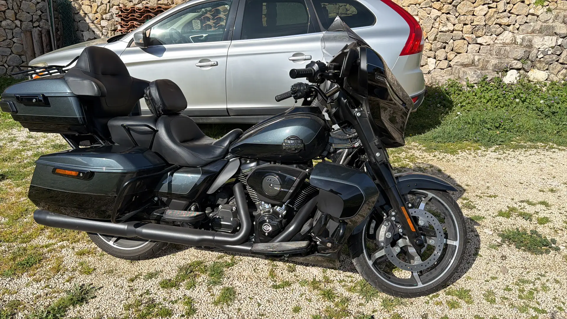 Harley-Davidson Street Glide Ultra Gris - 1