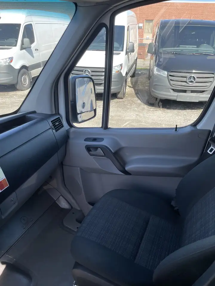 Mercedes-Benz Sprinter снимка Mercedes-Benz Sprinter