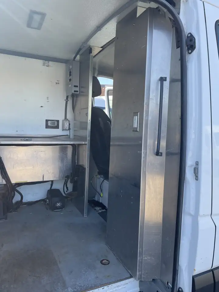 Mercedes-Benz Sprinter снимка Mercedes-Benz Sprinter
