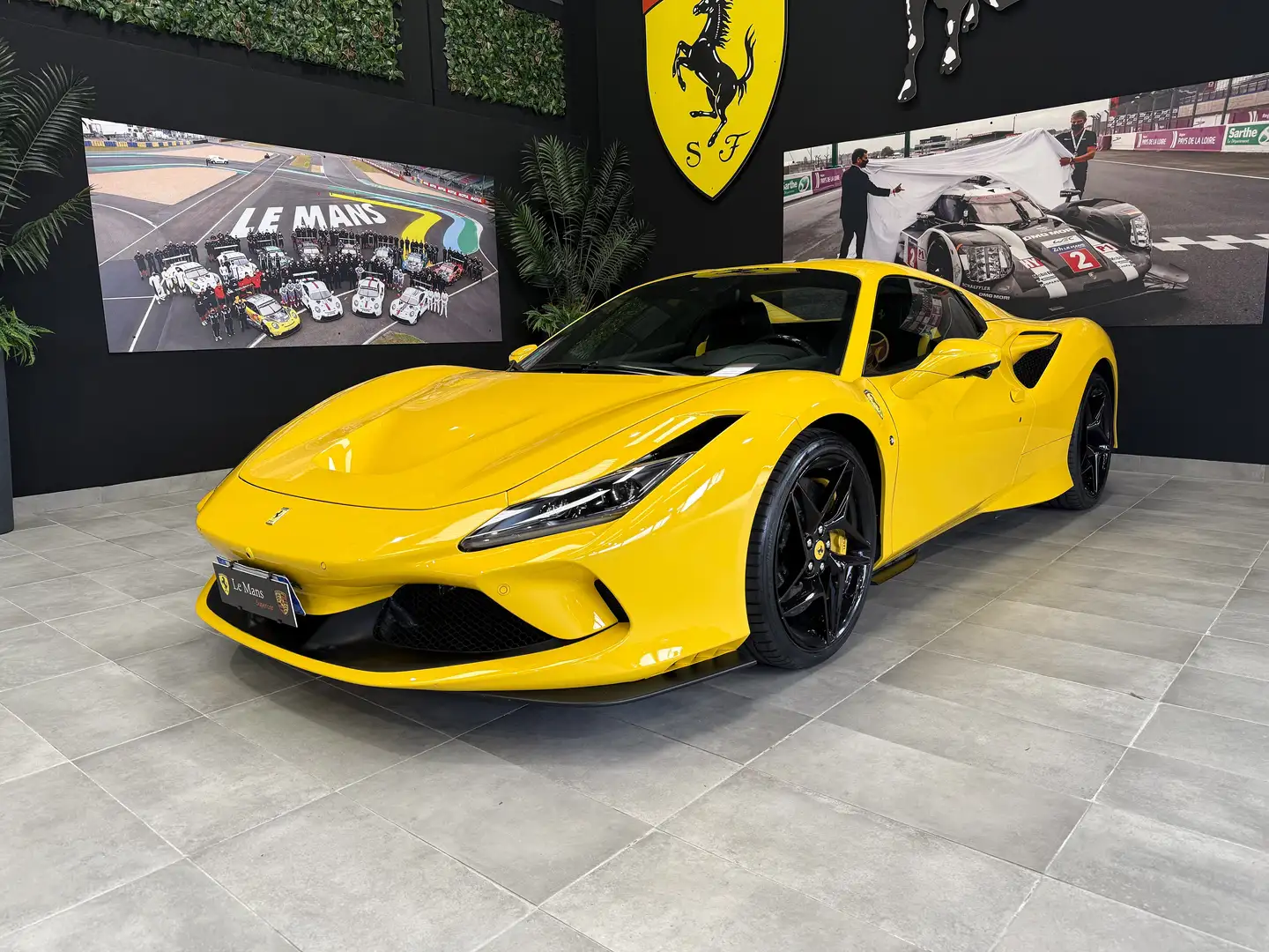 Ferrari F8 Spider 3.9 720cv Giallo Modena Jaune - 1