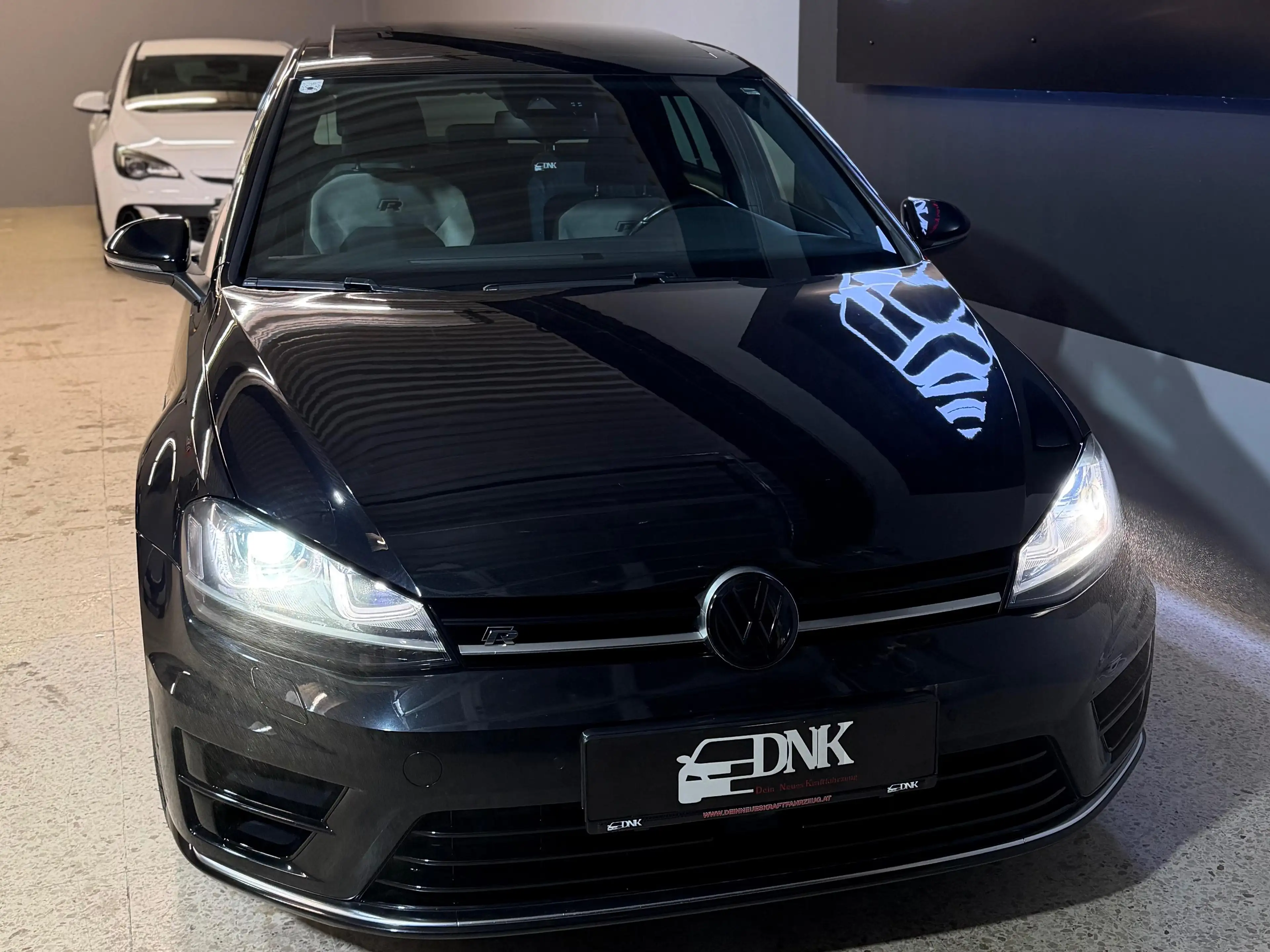 Volkswagen Golf R R BMT 4Motion DSG|Kamera|Pano|ACC|KeylessEntry-Go — photo 3