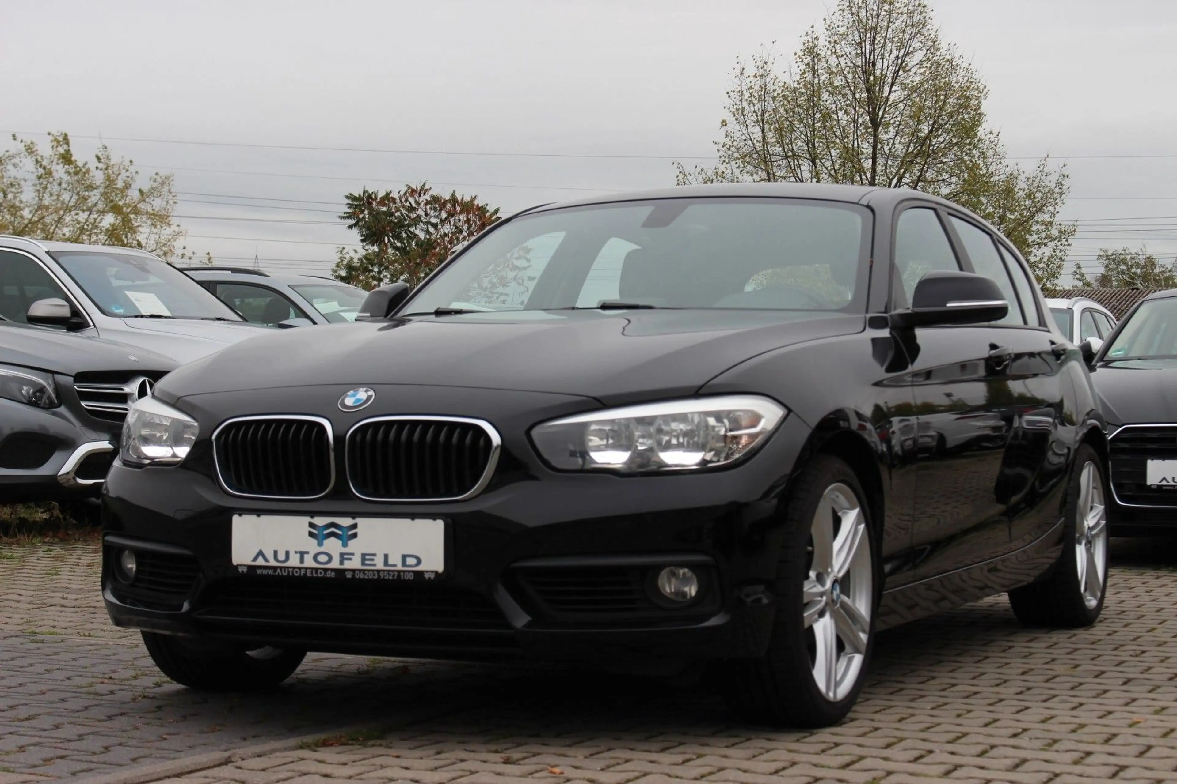 BMW 120 i Advantage VOLLSH/SHZ/BT/AUX/PDC/KLIMA/
